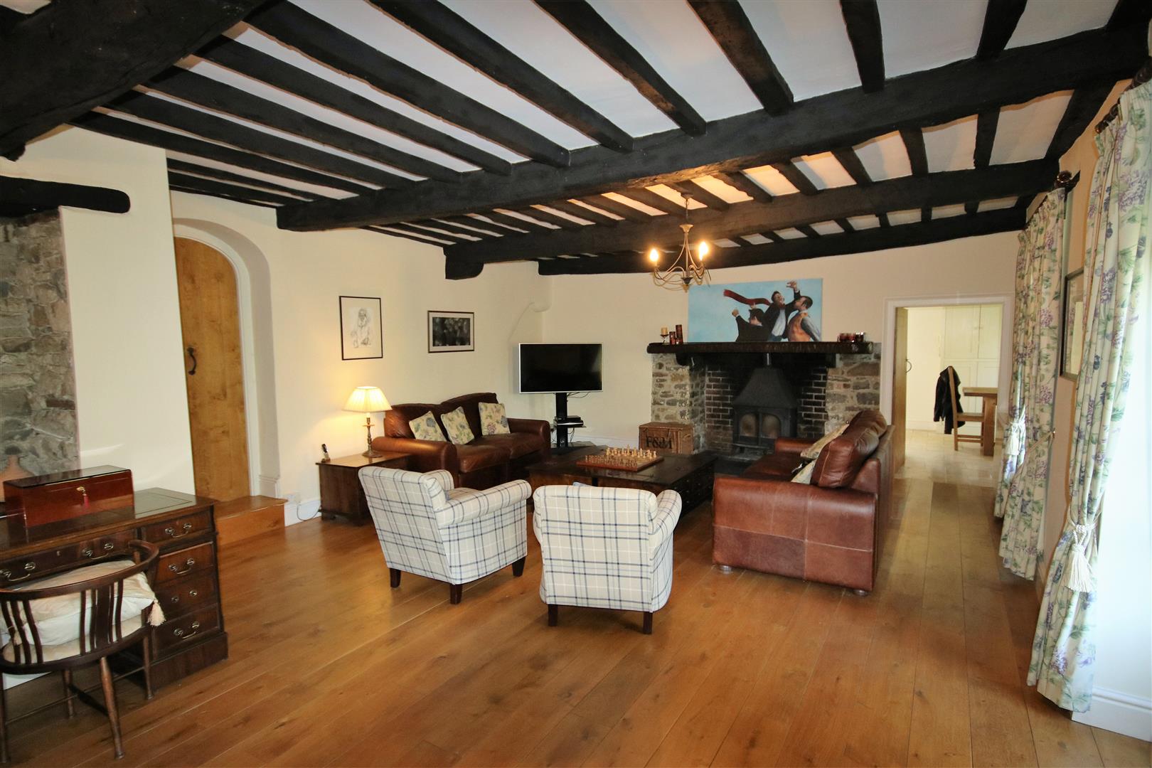 DRAWING ROOM
